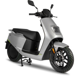 IVA NCE – 2000W Elektrische Scooter | QualityMotors