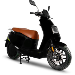 IVA NCE Pro – 3000W Premium Elektrische Scooter | QualityMotors