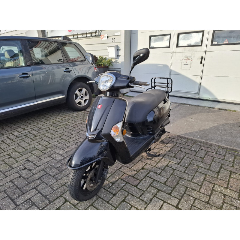 Kymco Like 50 Occasion 2014 – 11.203 km | QualityMotors.nl