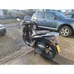 Kymco People S 50 Occasion 2012 – 10.527 km | QualityMotors.nl