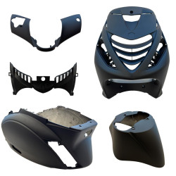 PLAATSET APLUS PASSEND OP PIAGGIO ZIP SP 5 DELIG MAT ZWART