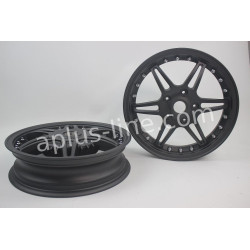 VELGEN SET APLUS (VOOR + ACHTER) PASSEND OP VESPA PRIMAVERA/SPRINT MAT BLACK EDITION - SPORT