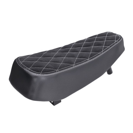 seat (made in EU) model diamond black/white puch maxi