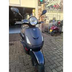 Sym Fiddle 2 uit 2016 50cc 45km
