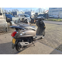 Sym Fiddle 2 uit 2017 50cc 45km