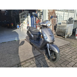 Sym Fiddle 2 uit 2017 50cc 45km