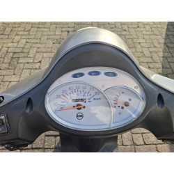 Sym Fiddle 2 uit 2017 50cc 45km