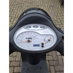 Sym Fiddle 2 uit 2019 50cc 45km