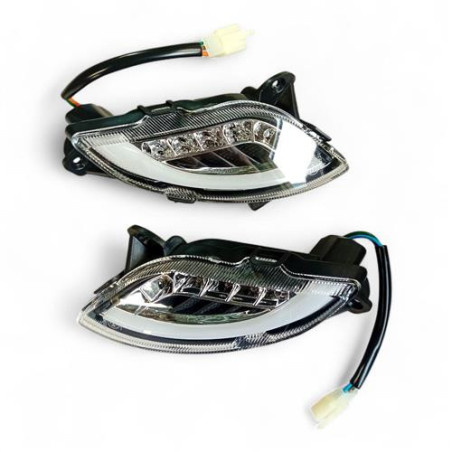 IVA Lux Electric 2.0 Knipperlicht Voor Set | QualityMotors